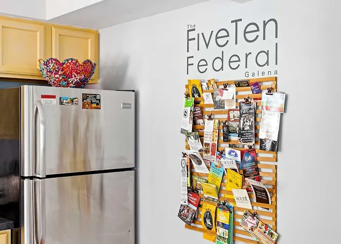 Ferienhaus 'the Fiveten Federal' - Downtown Gem!
